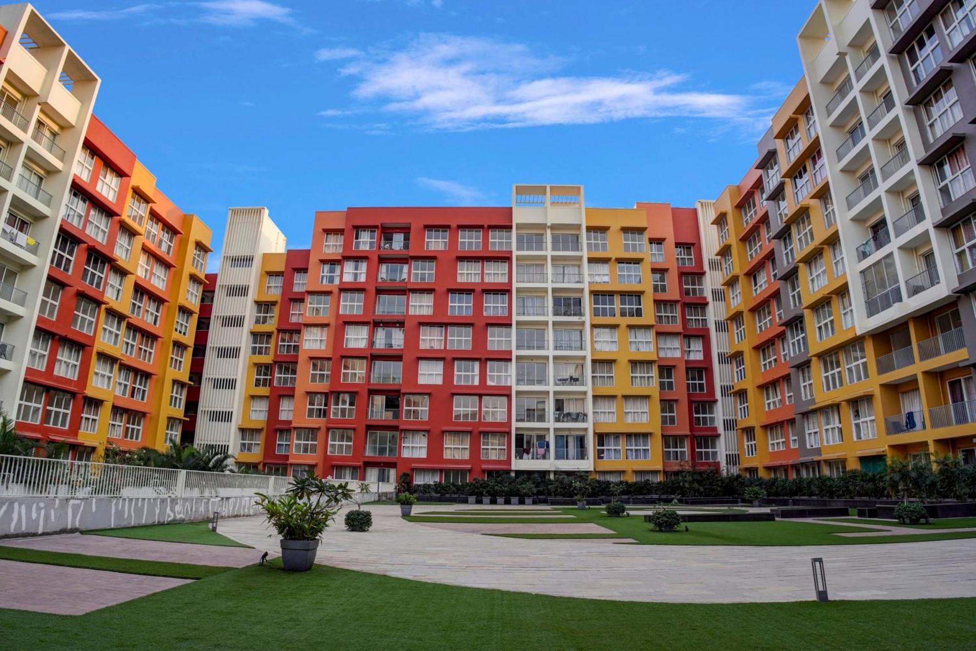 Flagship Santoshi Holiday Home Даболим Екстериор снимка